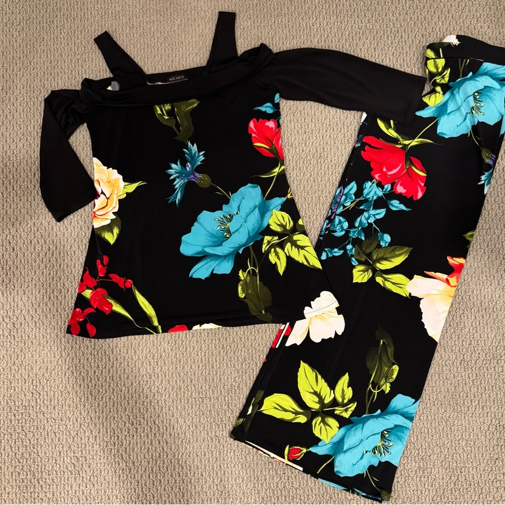 Eva varro 2 piece floral set Black cold shoulder tunic wide leg pant M/L